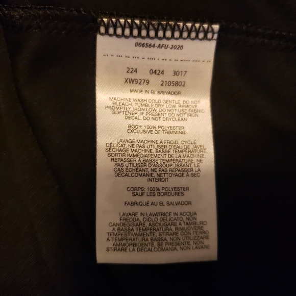 Women's Columbia Omni Freeze Long Sleeve V-Neck Solid Shirt Black Size 1X - Picture 8 of 9